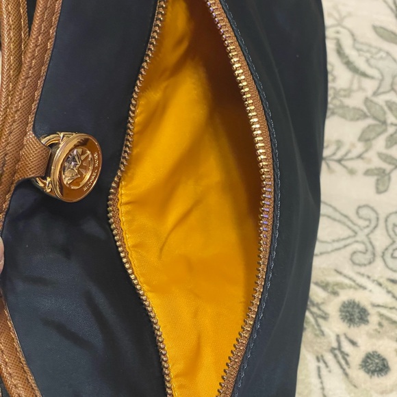 Michael Kors Kempton Nylon Crossbody - Picture 4 of 6